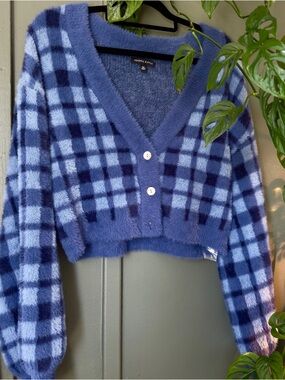 Kendall & Kylie Blue Plaid Fuzzy Cropped V-Neck Cardigan